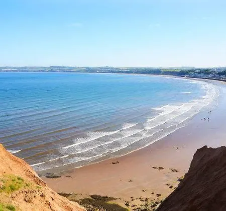 Casa vacanze Approach House - 30 Steps From - Luxury House - Kids Slide And Chill-out - Amazing Location - Garden *