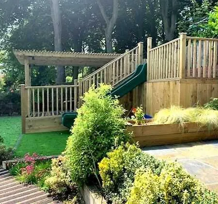 Approach House - 30 Steps From - Luxury House - Kids Slide And Chill-out - Amazing Location - Garden Prázdninový dům Filey